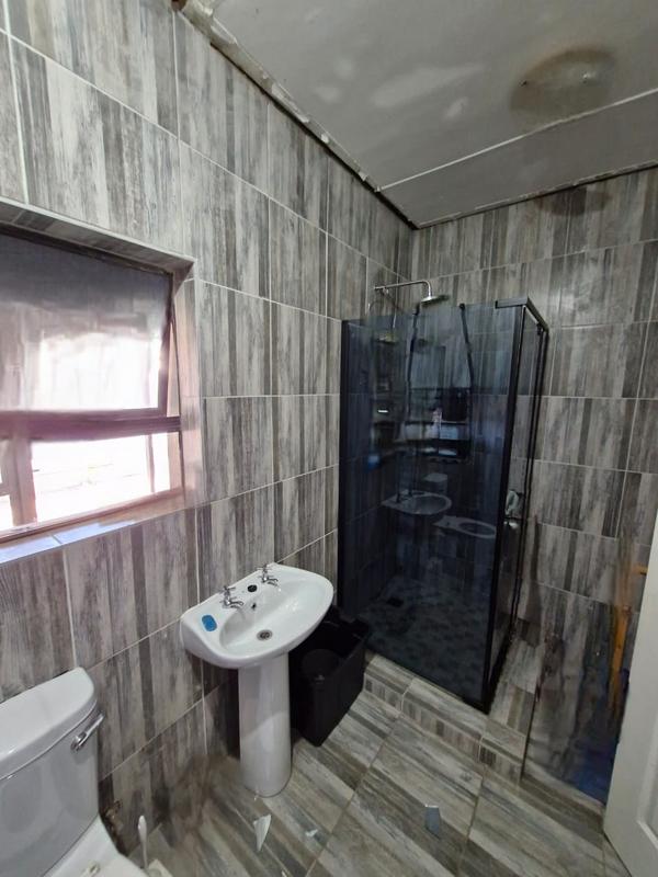 3 Bedroom Property for Sale in Pacaltsdorp Western Cape